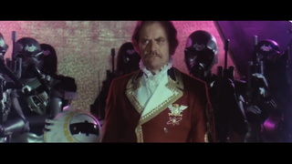 This movie also had Seinfeld’s pirate shirt in it’s first on screen appearance.